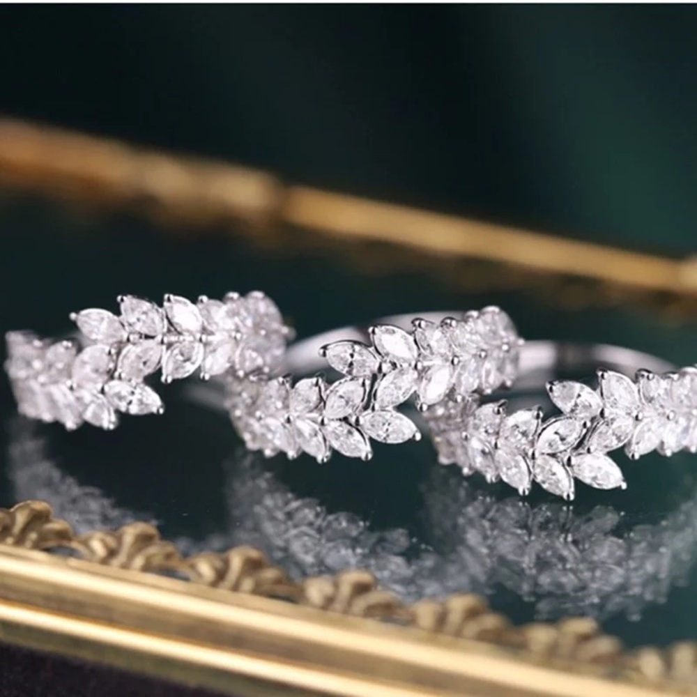 New 925 Silver Beautiful Leafs Diamond Ring - Picture 6 of 6